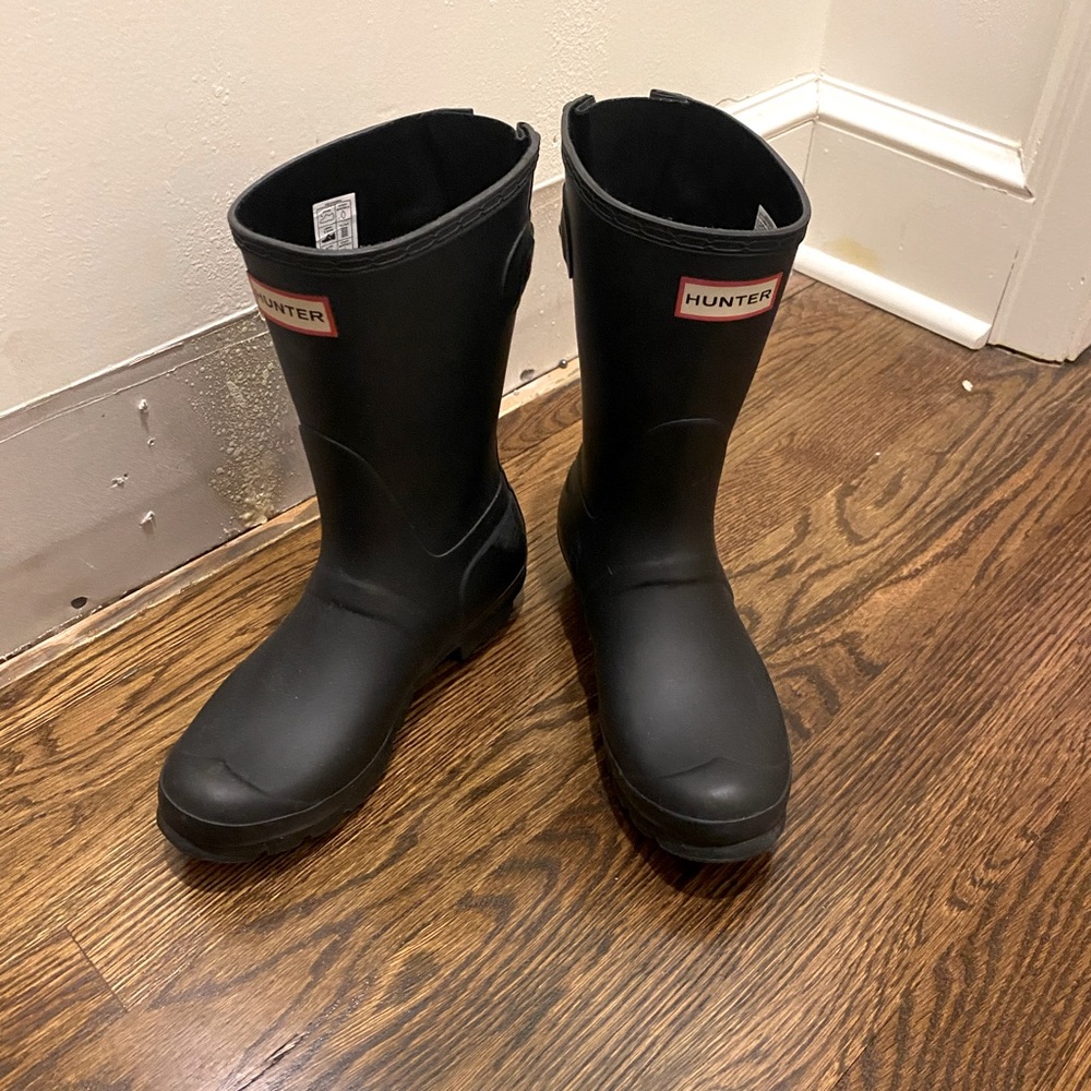 Hunter rain boots size 7 black